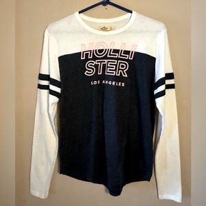 Women’s/juniors Hollister top